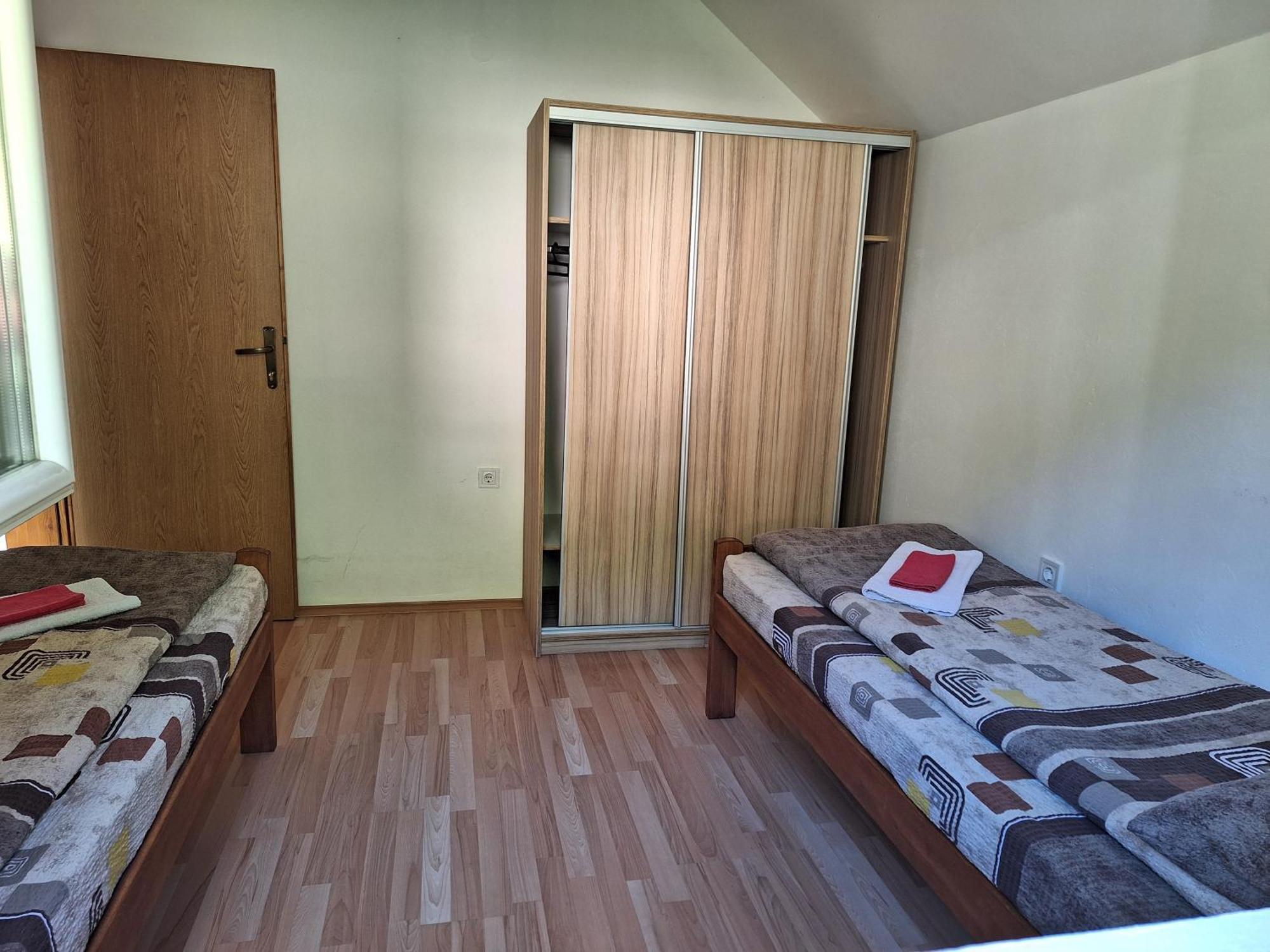 Apartman Ognjenovic Apartment Pluzine Exterior photo